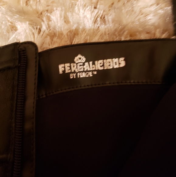 Boots - Picture 3 of 3